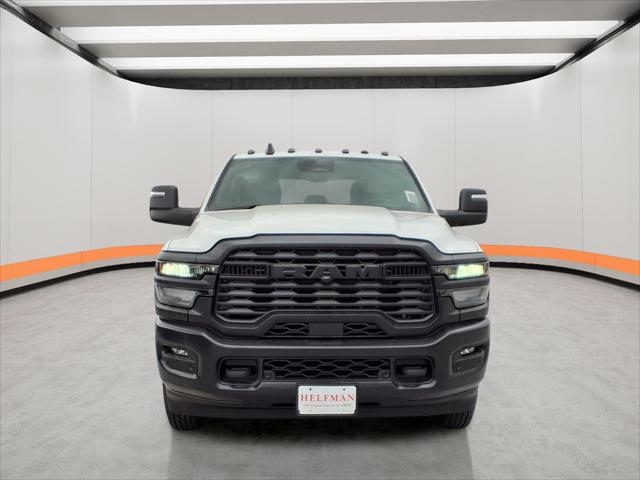 2026 RAM Ram 3500 RAM 3500 TRADESMAN CREW CAB 4X4 8 BOX
