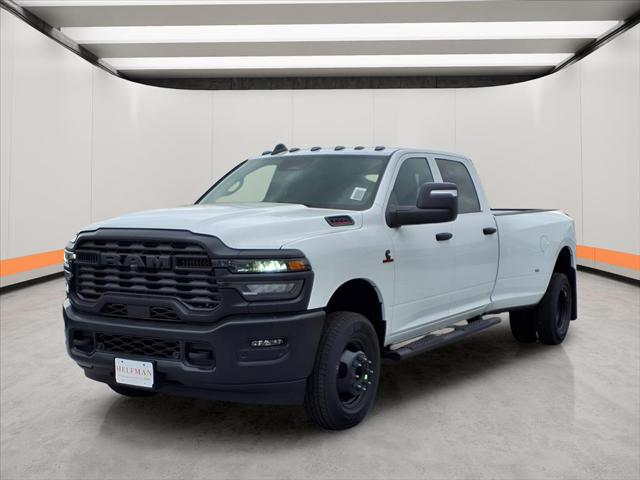 2026 RAM Ram 3500 RAM 3500 TRADESMAN CREW CAB 4X4 8 BOX