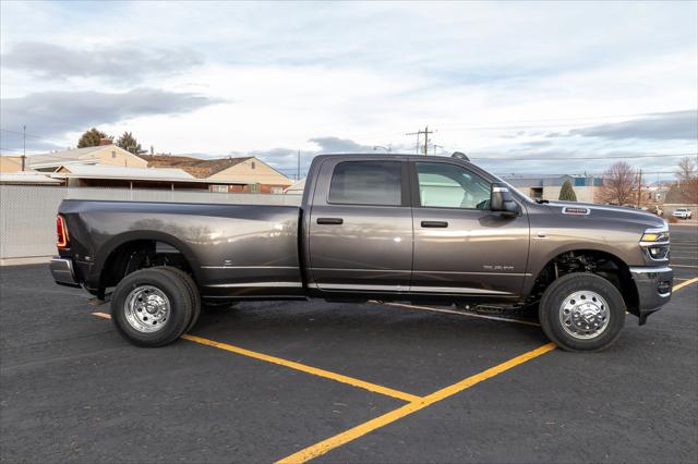 2026 RAM Ram 3500 RAM 3500 BIG HORN CREW CAB 4X4 8 BOX