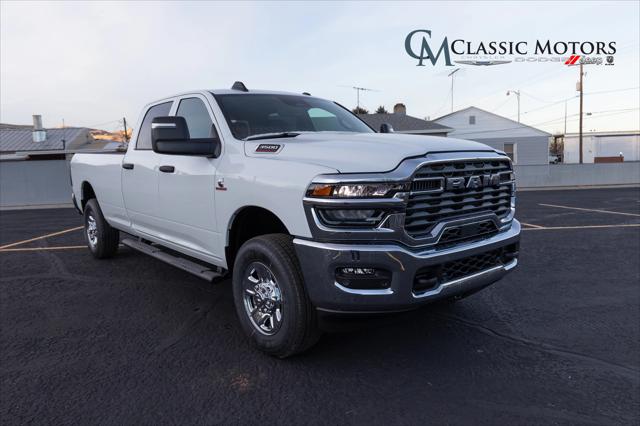 2026 RAM Ram 3500 RAM 3500 TRADESMAN CREW CAB 4X4 8 BOX