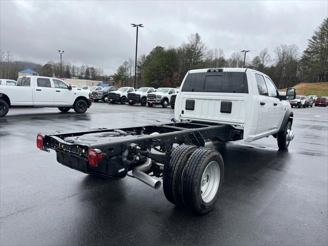 2026 RAM Ram 5500 Chassis Cab RAM 5500 TRADESMAN CHASSIS CREW CAB 4X4 84 CA 2026 RAM Ram 5500 Chassis Cab RAM 5500 TRADESMAN CHASSIS CREW CAB 4X4 84 CA