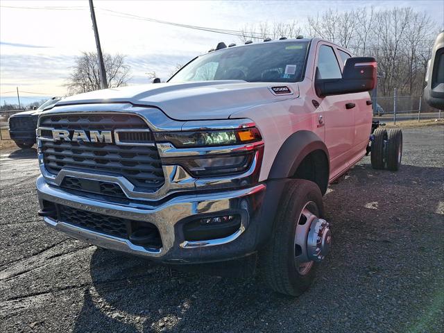 2026 RAM Ram 5500 Chassis Cab RAM 5500 TRADESMAN CHASSIS CREW CAB 4X4 84 CA