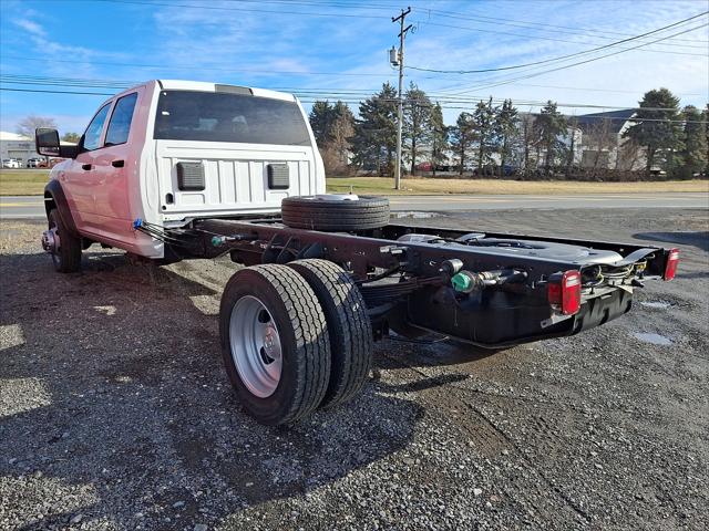 2026 RAM Ram 5500 Chassis Cab RAM 5500 TRADESMAN CHASSIS CREW CAB 4X4 84 CA