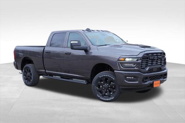 2026 RAM Ram 2500 RAM 2500 BLACK EXPRESS CREW CAB 4X4 64 BOX