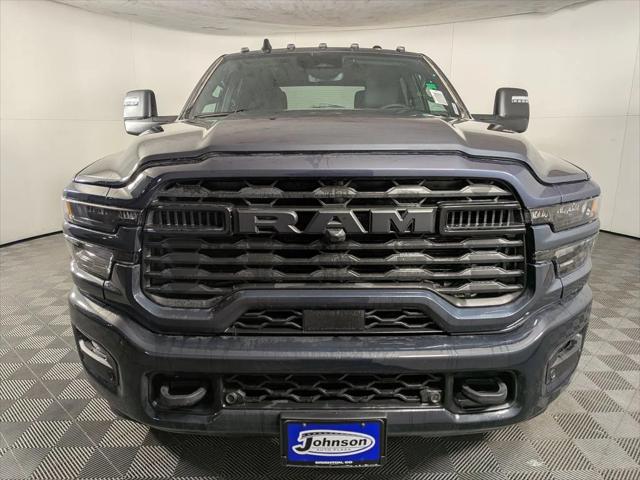 2026 RAM Ram 3500 RAM 3500 BIG HORN CREW CAB 4X4 8 BOX