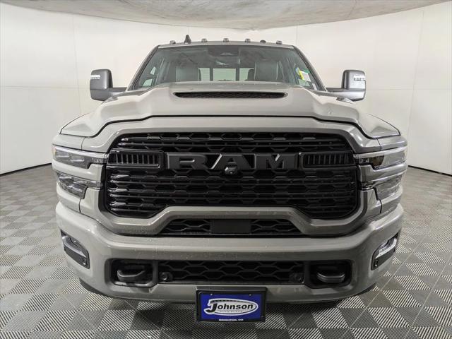 2026 RAM Ram 3500 RAM 3500 LIMITED CREW CAB 4X4 64 BOX