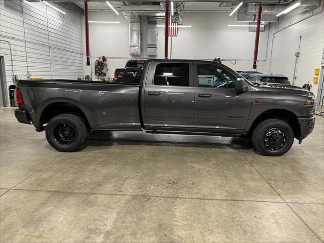 2026 RAM Ram 3500 RAM 3500 LARAMIE CREW CAB 4X4 8 BOX