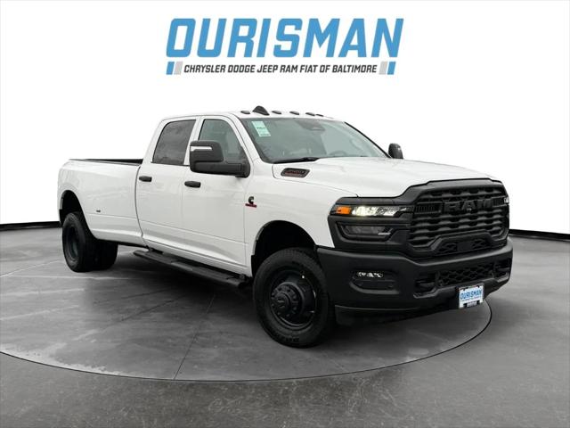 2026 RAM Ram 3500 RAM 3500 TRADESMAN CREW CAB 4X4 8 BOX