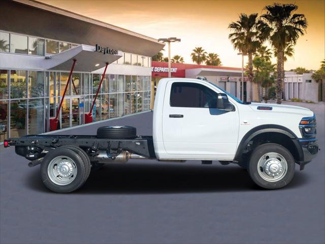 2026 RAM Ram 5500 Chassis Cab RAM 5500 TRADESMAN CHASSIS REGULAR CAB 4X4 60 CA