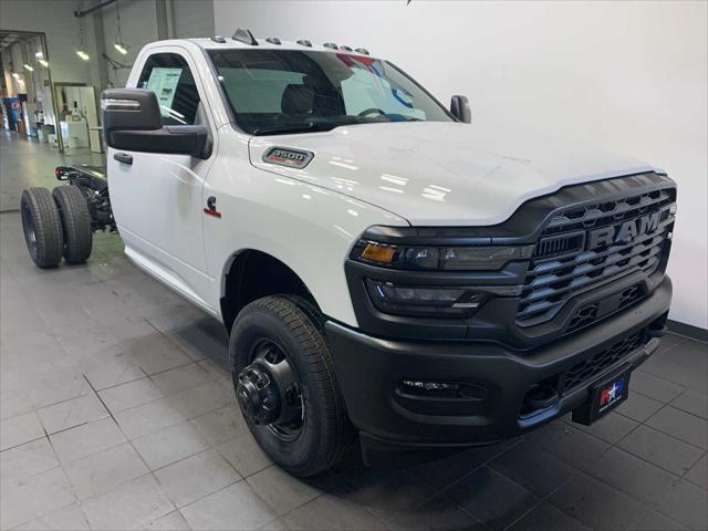 2026 RAM Ram 3500 Chassis Cab RAM 3500 TRADESMAN CHASSIS REGULAR CAB 4X4 84 CA 2026 RAM Ram 3500 Chassis Cab RAM 3500 TRADESMAN CHASSIS REGULAR CAB 4X4 84 CA
