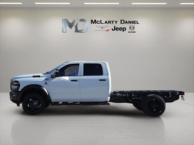 2026 RAM Ram 4500 Chassis Cab RAM 4500 TRADESMAN CHASSIS CREW CAB 4X4 60 CA 2026 RAM Ram 4500 Chassis Cab RAM 4500 TRADESMAN CHASSIS CREW CAB 4X4 60 CA