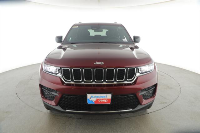2025 Jeep Grand Cherokee GRAND CHEROKEE LAREDO 4X2
