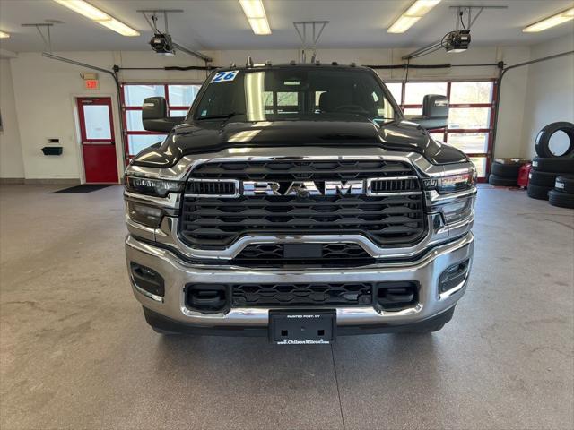 2026 RAM Ram 2500 RAM 2500 TRADESMAN CREW CAB 4X4 64 BOX 2026 RAM Ram 2500 RAM 2500 TRADESMAN CREW CAB 4X4 64 BOX