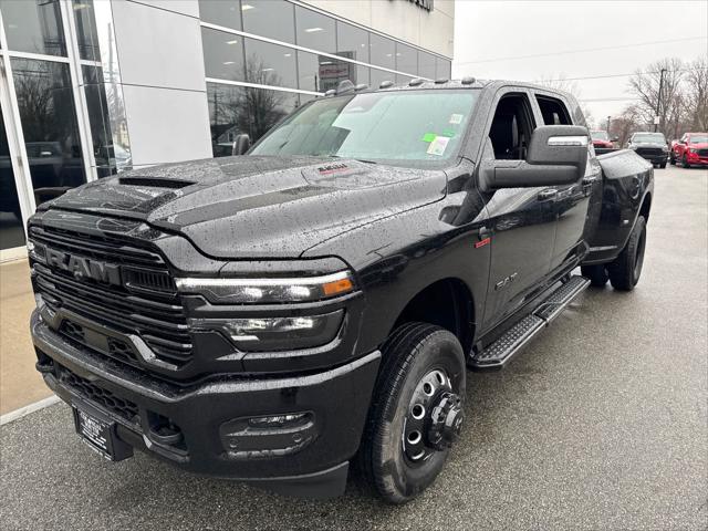 2026 RAM Ram 3500 RAM 3500 LARAMIE MEGA CAB 4X4 64 BOX