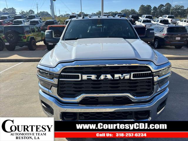 2026 RAM Ram 2500 RAM 2500 TRADESMAN CREW CAB 4X4 64 BOX