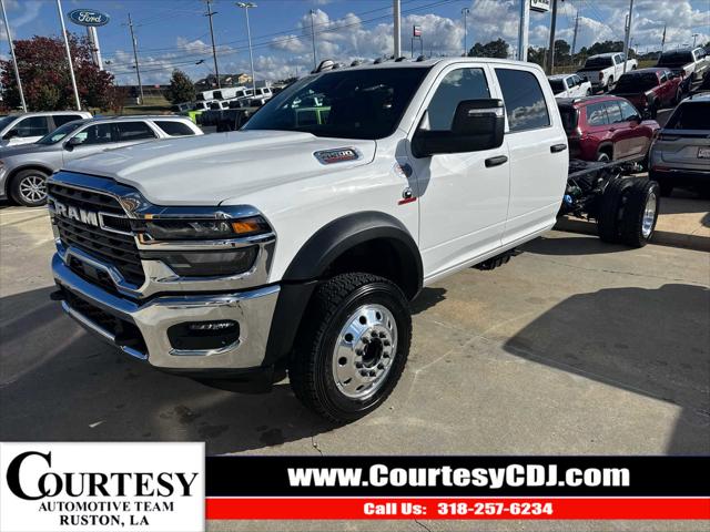 2026 RAM Ram 4500 Chassis Cab RAM 4500 TRADESMAN CHASSIS CREW CAB 4X4 84 CA