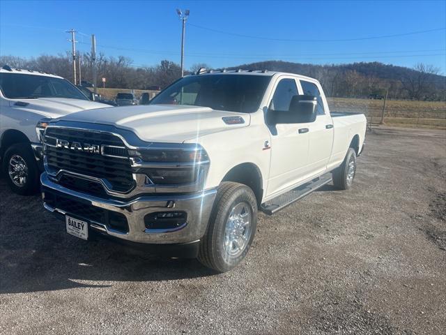 2026 RAM Ram 2500 RAM 2500 TRADESMAN CREW CAB 4X4 8 BOX