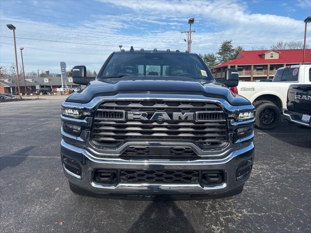 2026 RAM Ram 3500 RAM 3500 TRADESMAN CREW CAB 4X4 8 BOX