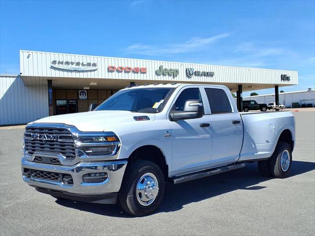 2026 RAM Ram 3500 RAM 3500 TRADESMAN CREW CAB 4X4 8 BOX 2026 RAM Ram 3500 RAM 3500 TRADESMAN CREW CAB 4X4 8 BOX