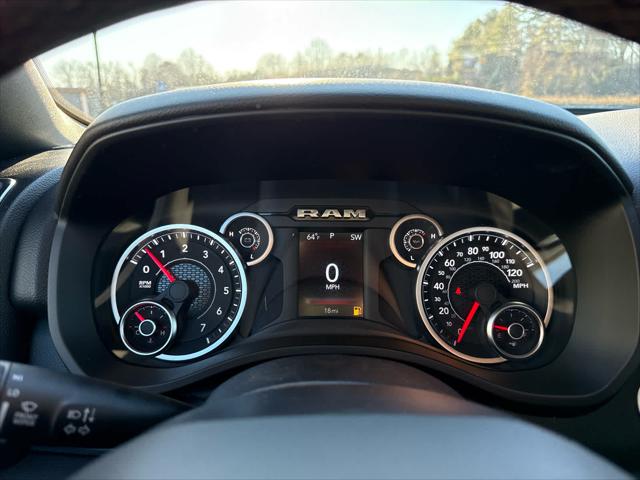 2026 Ram 1500 Big Horn Crew Cab 4x4 5'7" Box