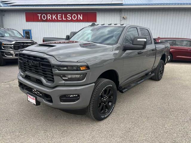 2026 RAM Ram 2500 RAM 2500 BLACK EXPRESS CREW CAB 4X4 64 BOX 2026 RAM Ram 2500 RAM 2500 BLACK EXPRESS CREW CAB 4X4 64 BOX