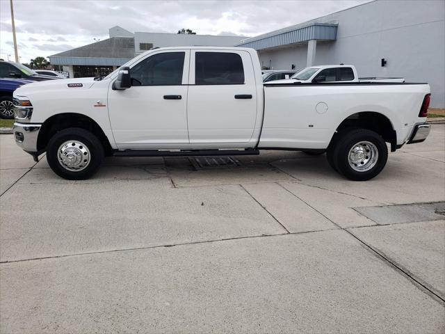 2025 RAM 3500 Tradesman Crew Cab 4x4 8 Box 2025 RAM 3500 Tradesman Crew Cab 4x4 8 Box