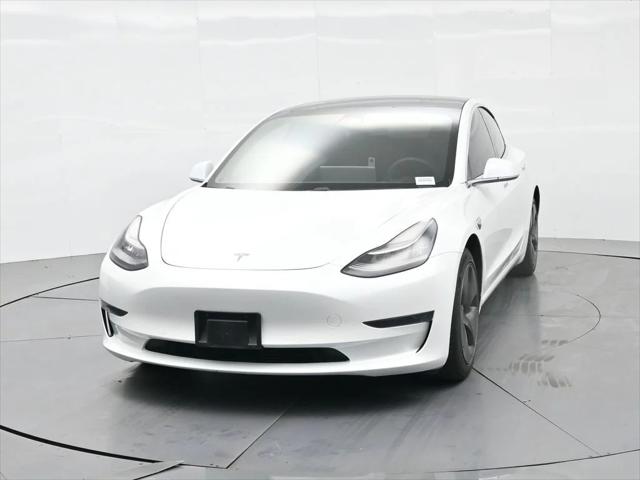 2020 Tesla Model 3 Standard Range Rear-Wheel Drive 2020 Tesla Model 3 Standard Range Rear-Wheel Drive