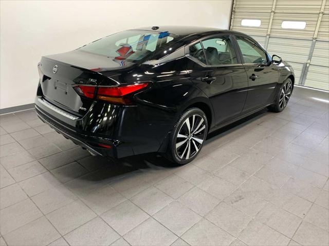2022 Nissan Altima SR Intelligent AWD