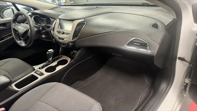 2018 Chevrolet Cruze LS Auto
