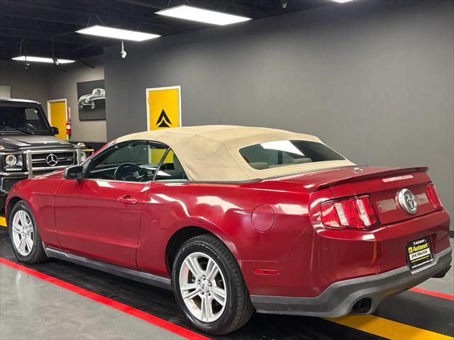 2010 Ford Mustang V6