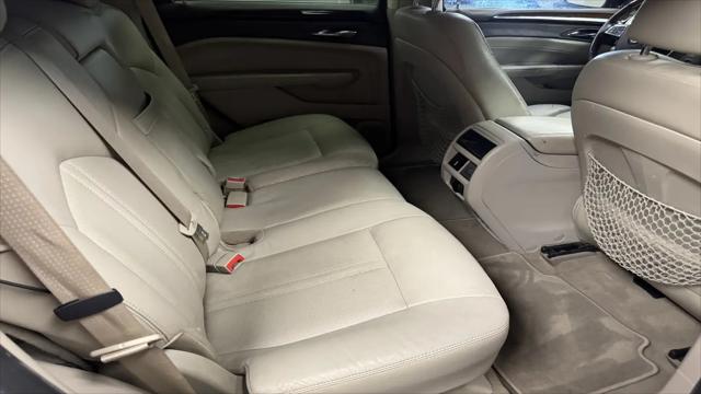 2010 Cadillac SRX Luxury Collection