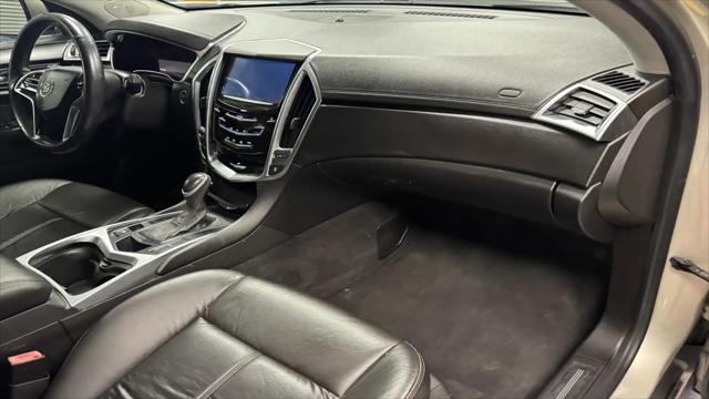 2015 Cadillac SRX Standard