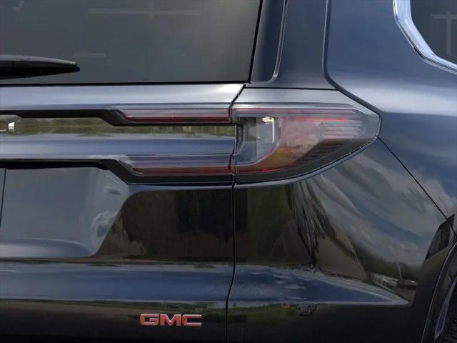 2026 GMC Acadia Denali FWD
