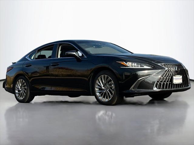 2023 Lexus ES 300h Luxury 2023 Lexus ES 300h Luxury