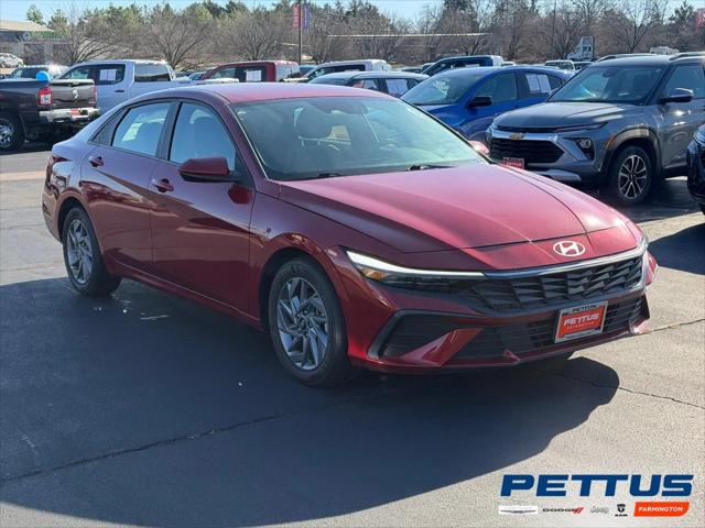 2024 Hyundai Elantra SEL 2024 Hyundai Elantra SEL