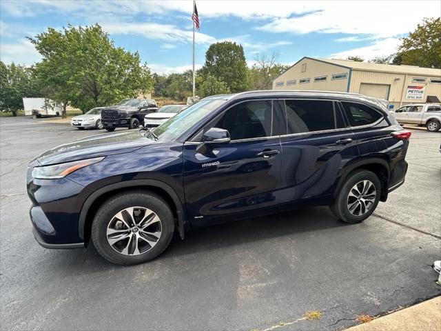 2021 Toyota Highlander Hybrid XLE