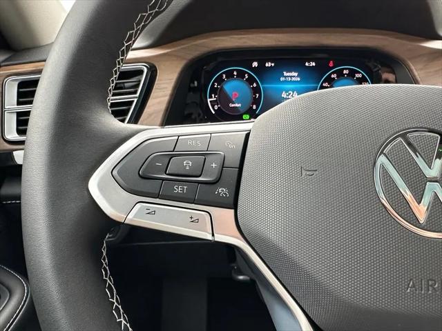 2026 Volkswagen Atlas SE with Technology