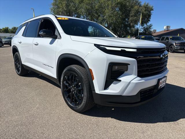 2024 Chevrolet Traverse AWD LT