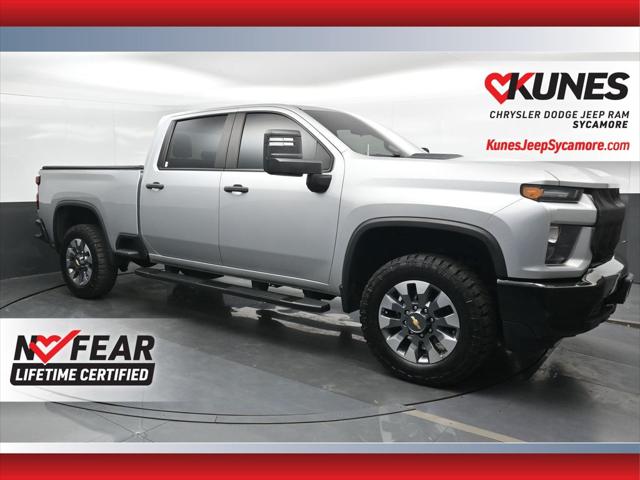 2022 Chevrolet Silverado 2500HD 4WD Crew Cab Standard Bed Custom