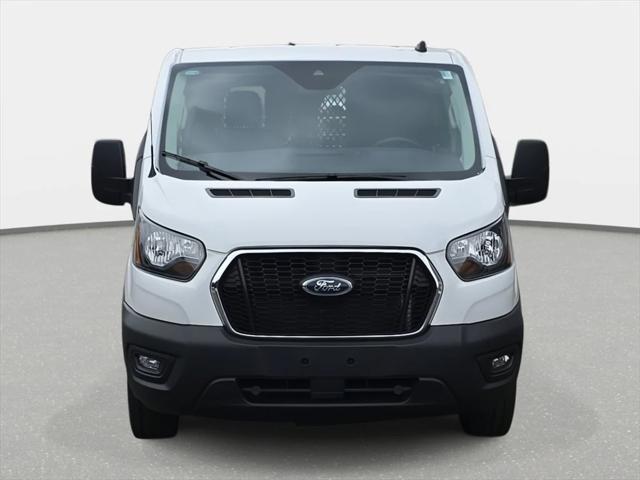 2024 Ford Transit-250 Cargo Van Base 2024 Ford Transit-250 Cargo Van Base