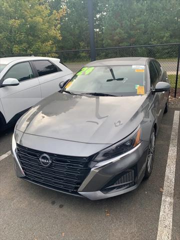 2024 Nissan Altima SL FWD
