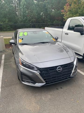 2024 Nissan Altima SL FWD