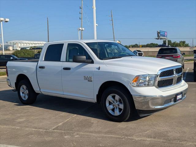 2022 RAM 1500 Classic SLT Crew Cab 4x2 57 Box