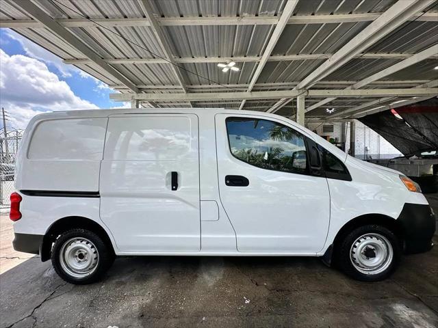 2017 Nissan NV200 S