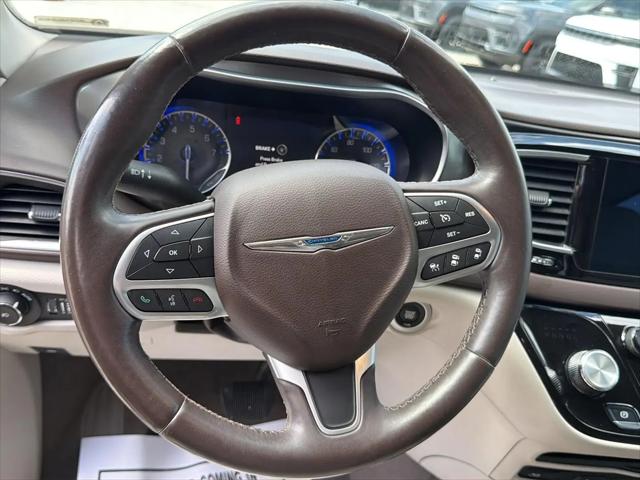 2017 Chrysler Pacifica Touring-L Plus