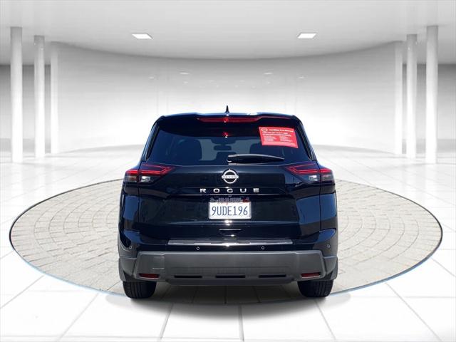 2025 Nissan Rogue SV FWD