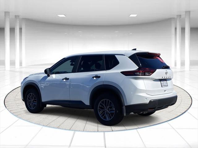 2025 Nissan Rogue S FWD