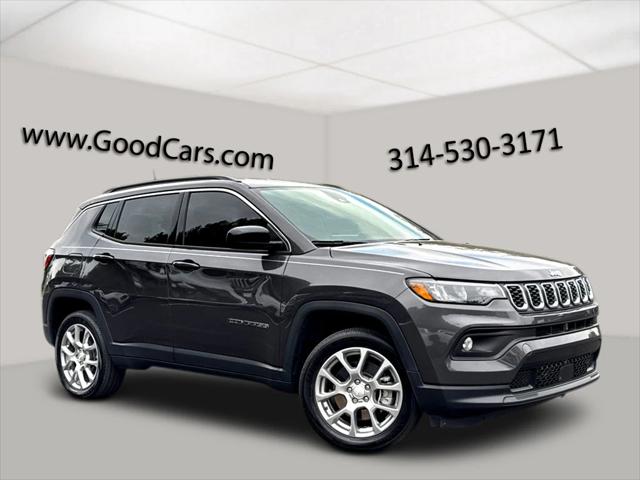 2024 Jeep Compass Latitude Lux FWD