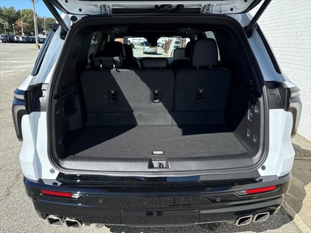 2026 Chevrolet Traverse FWD RS