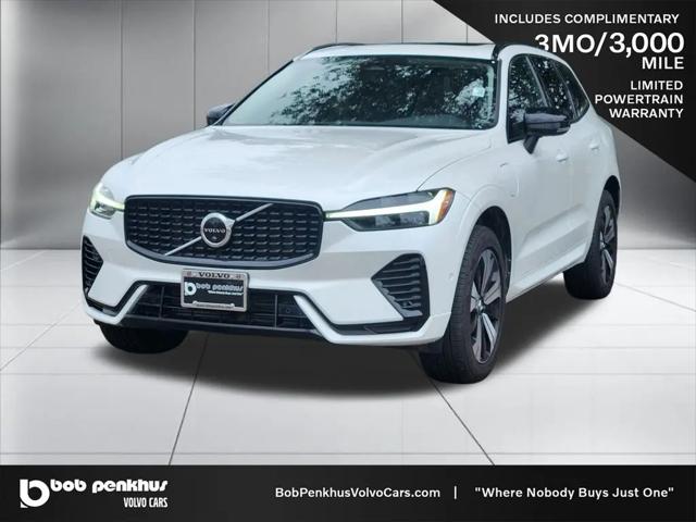 2023 Volvo XC60 Recharge T8 Plus Dark Theme